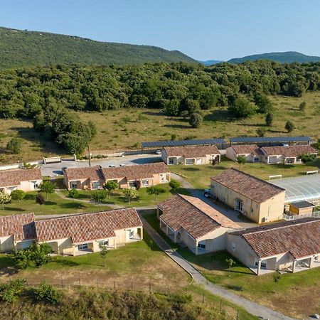 Park & Suites Village Gorges De L'Herault-Cevennes Brissac ภายนอก รูปภาพ